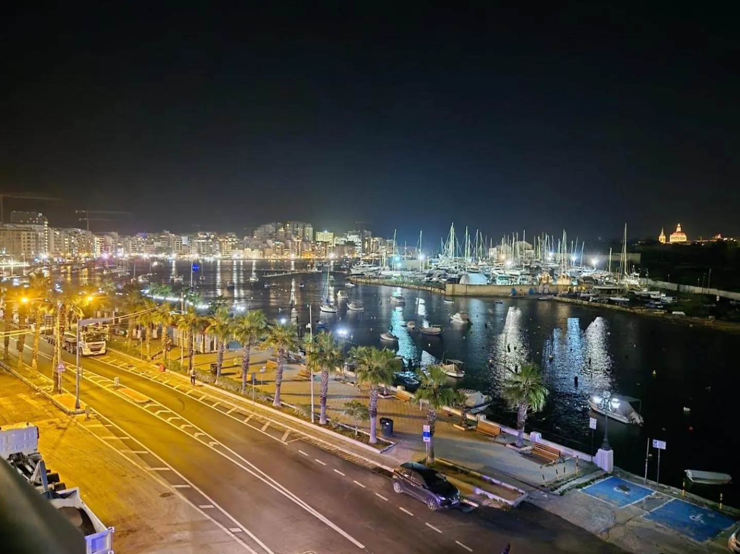 Golden Harbour - 2 Bedrooms, 2 Bathrooms Gzira 0*,